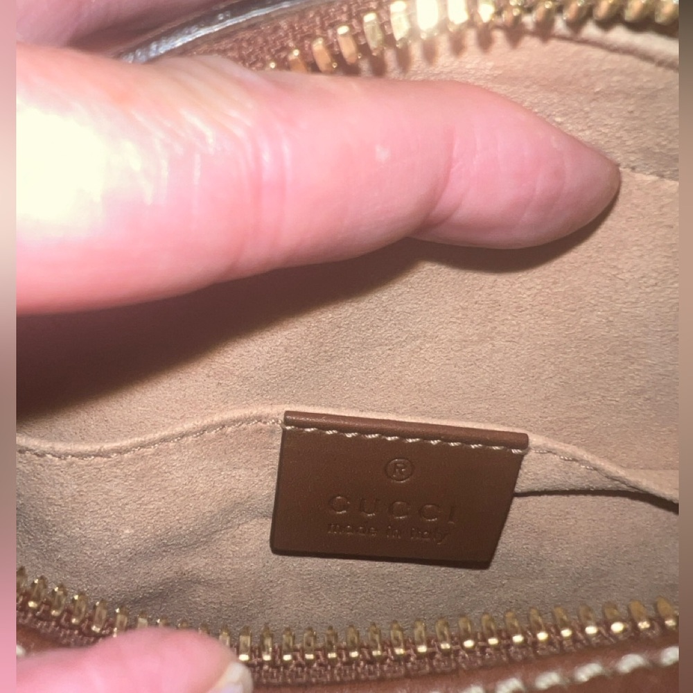 Gucci Beige and Brown Crossbody Bag with Floral Embroidery - Picture 6 of 16